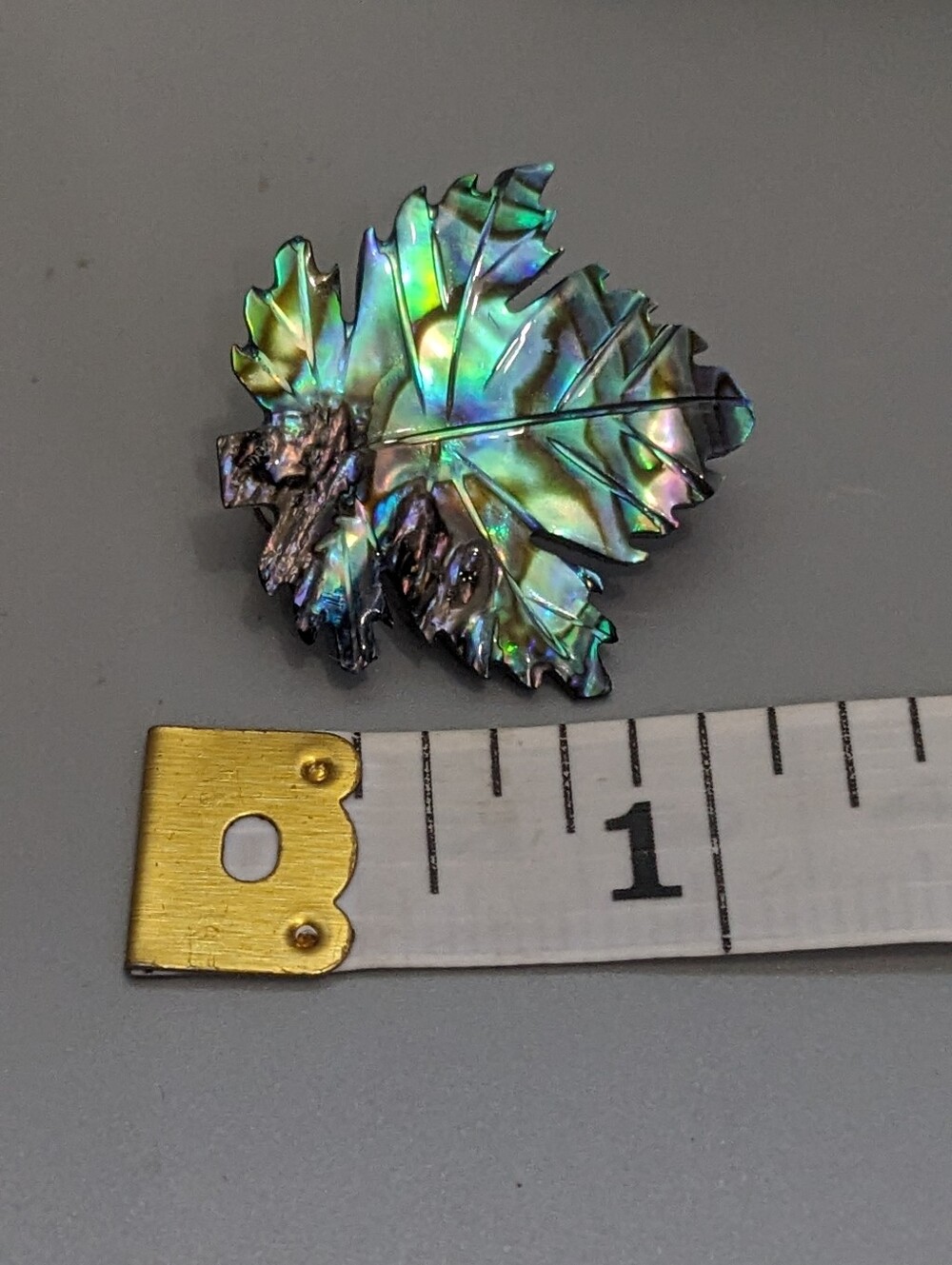 Vintage Abalone Leaf Jewelry Set Brooch And Earrings Iridescent 1990s Nature - Picture 5 of 7